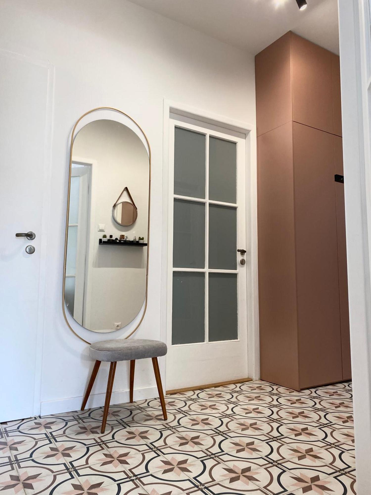 Franakrala In Old Town With Balcony Apartment